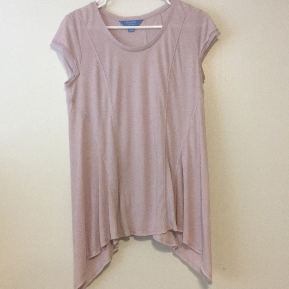Vera Wang Tee